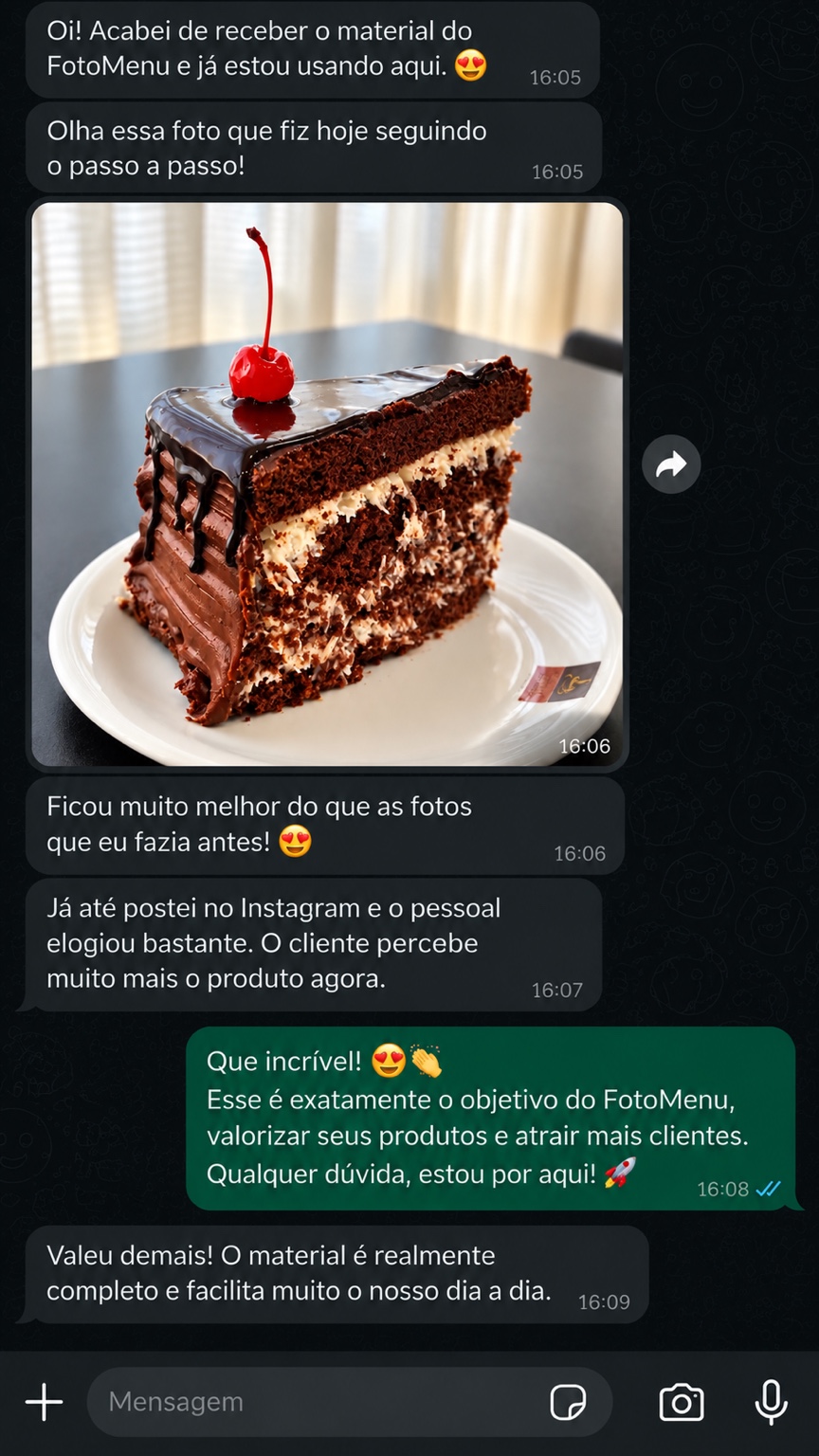 Modelo ilustrativo de conversa sobre FotoMenu para confeitaria, não é depoimento de cliente real