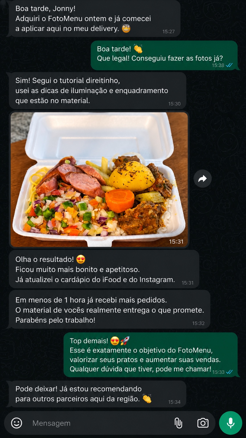 Modelo ilustrativo de conversa sobre FotoMenu para delivery, não é depoimento de cliente real
